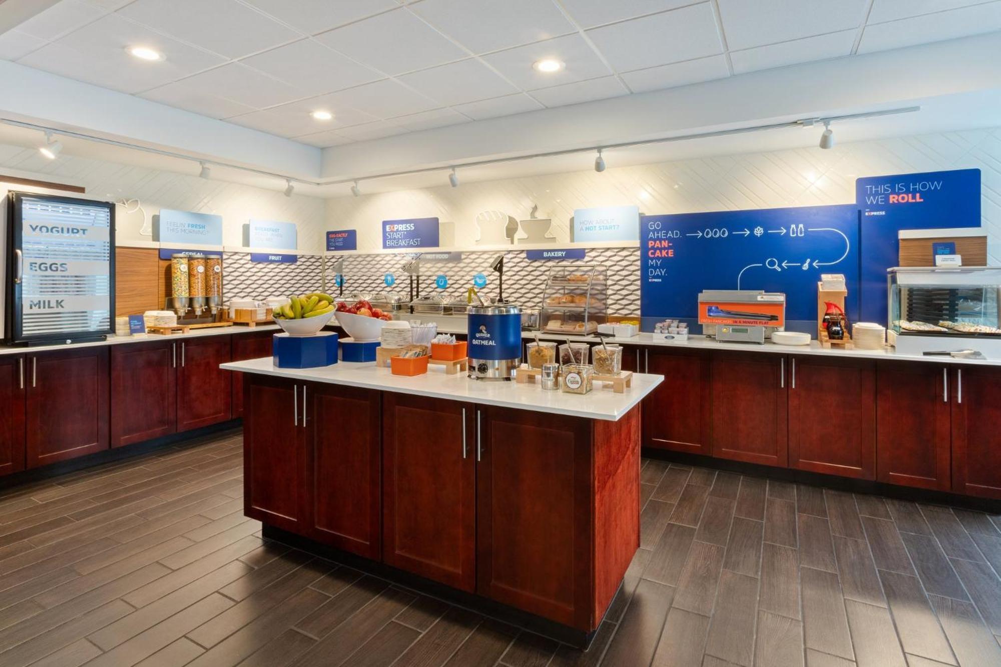 Holiday Inn Express & Suites Cincinnati Riverfront By Ihg Covington Eksteriør billede