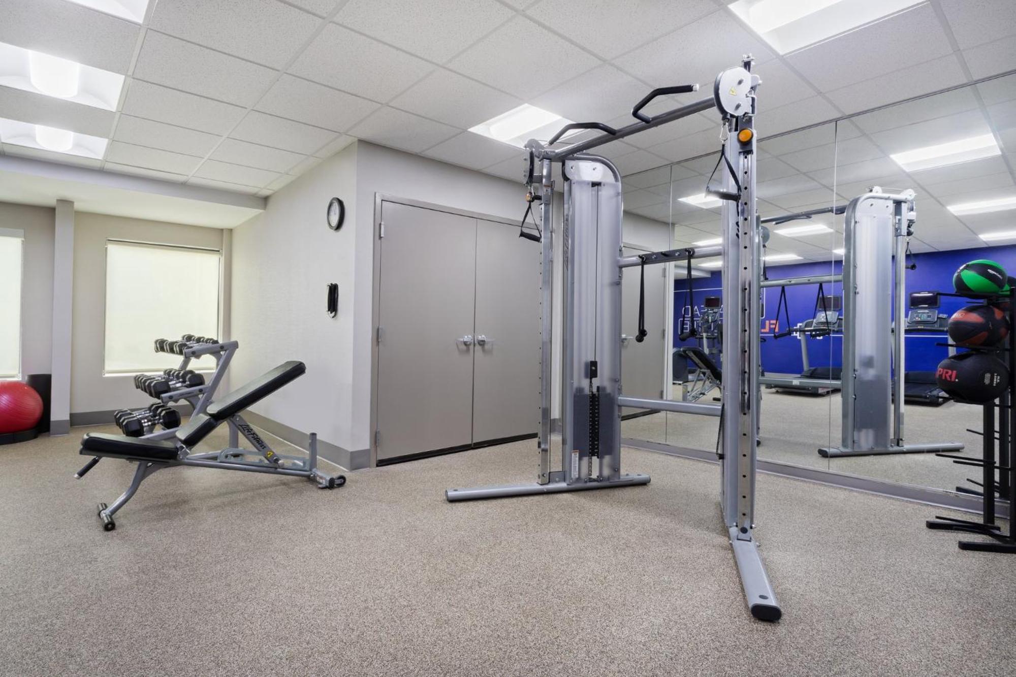 Holiday Inn Express & Suites Cincinnati Riverfront By Ihg Covington Eksteriør billede
