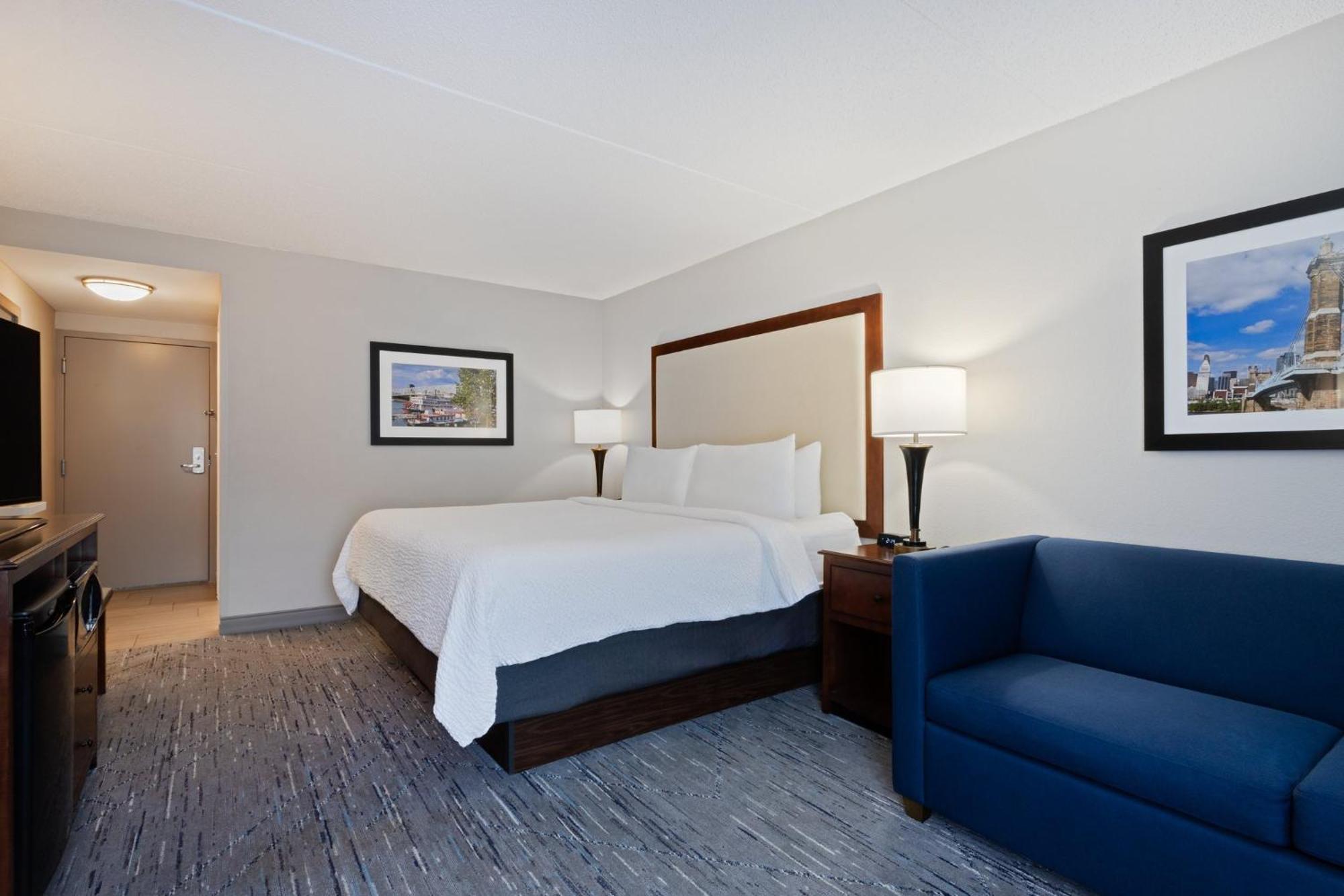 Holiday Inn Express & Suites Cincinnati Riverfront By Ihg Covington Eksteriør billede