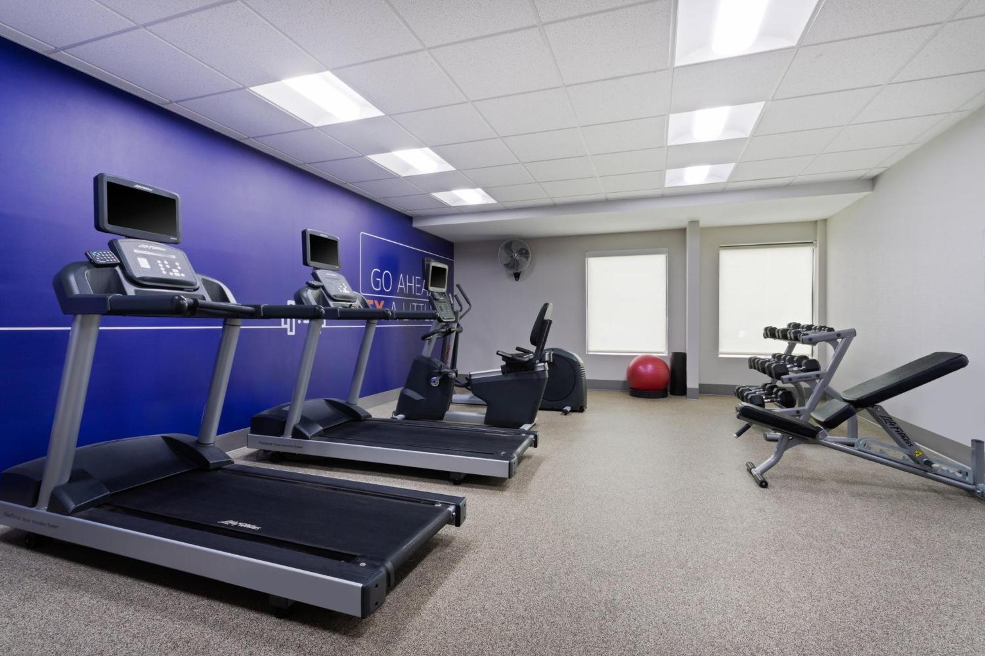 Holiday Inn Express & Suites Cincinnati Riverfront By Ihg Covington Eksteriør billede