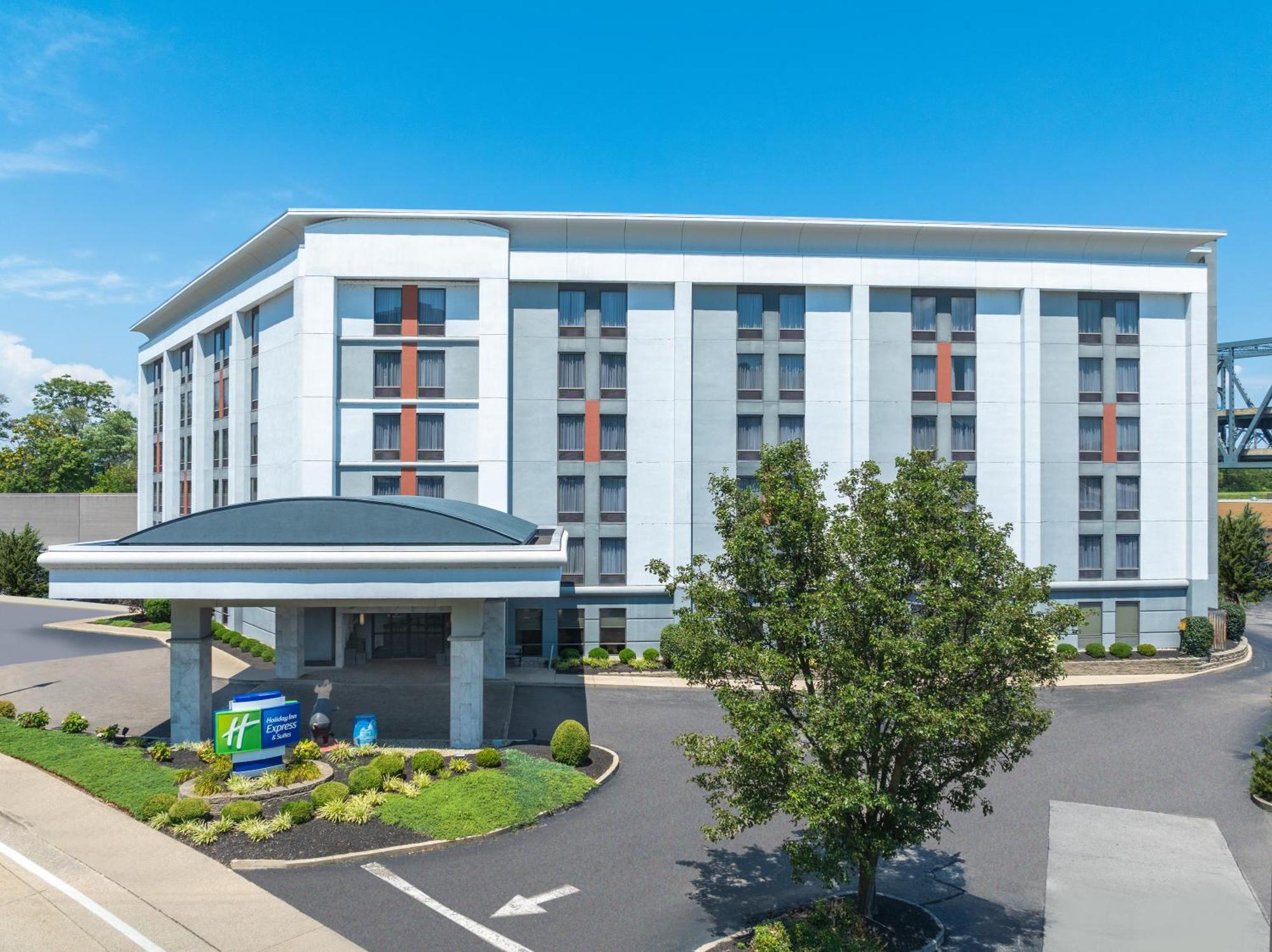 Holiday Inn Express & Suites Cincinnati Riverfront By Ihg Covington Eksteriør billede