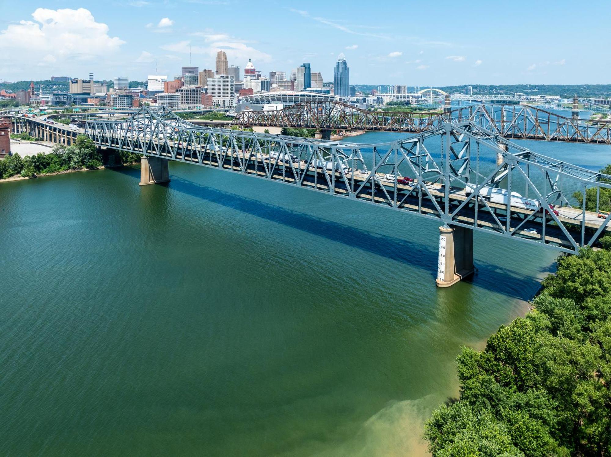 Holiday Inn Express & Suites Cincinnati Riverfront By Ihg Covington Eksteriør billede