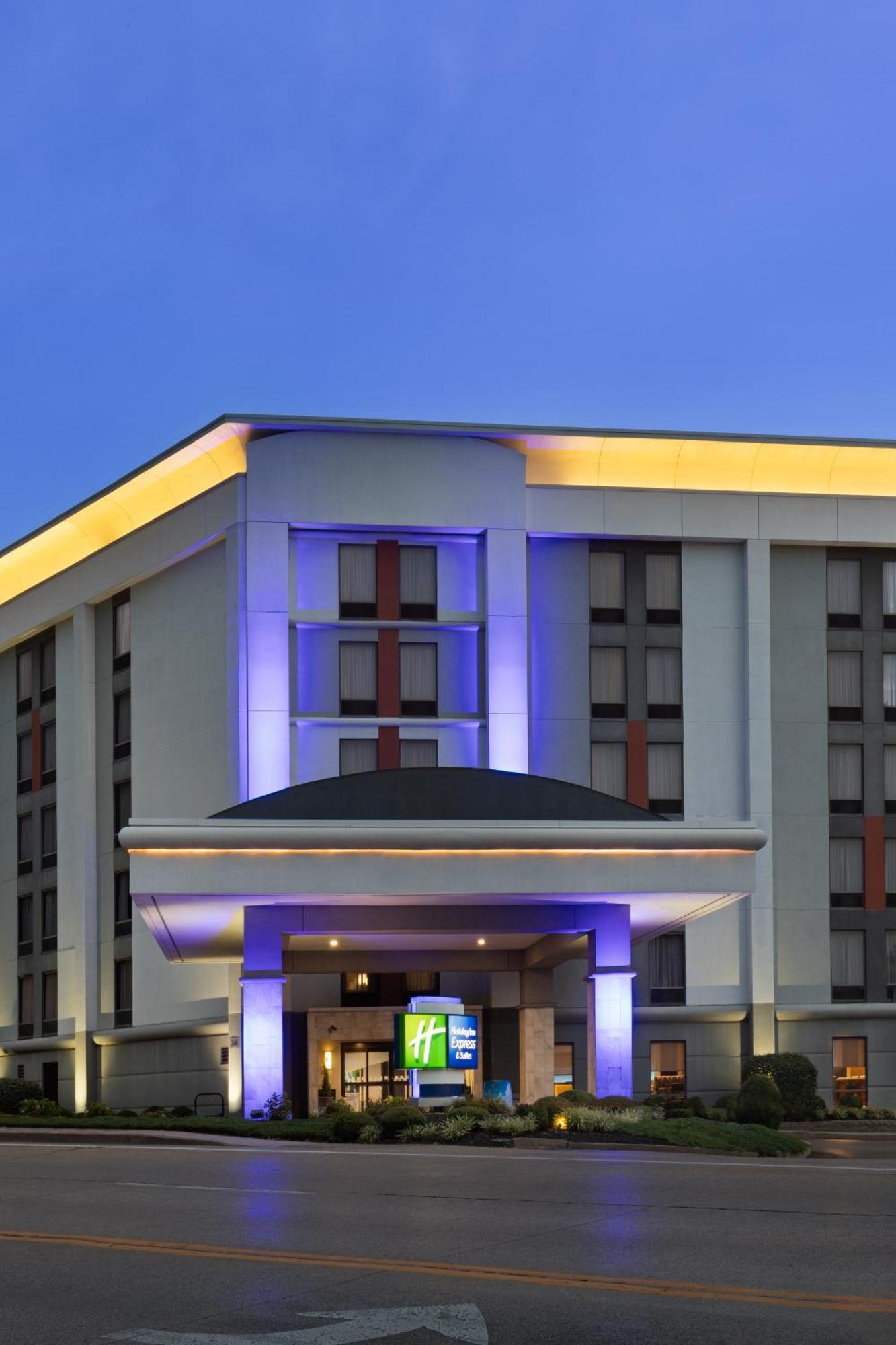 Holiday Inn Express & Suites Cincinnati Riverfront By Ihg Covington Eksteriør billede
