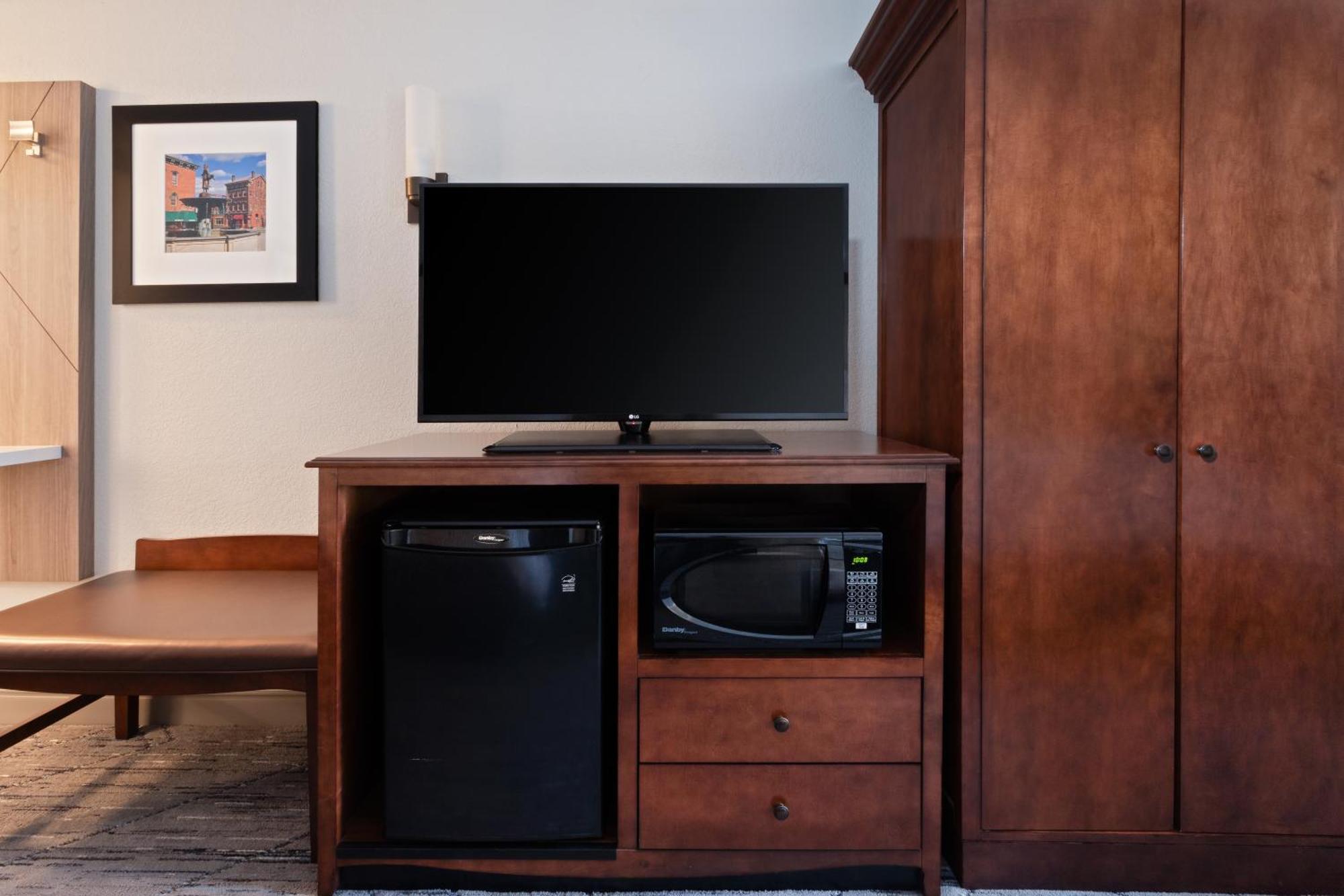 Holiday Inn Express & Suites Cincinnati Riverfront By Ihg Covington Eksteriør billede