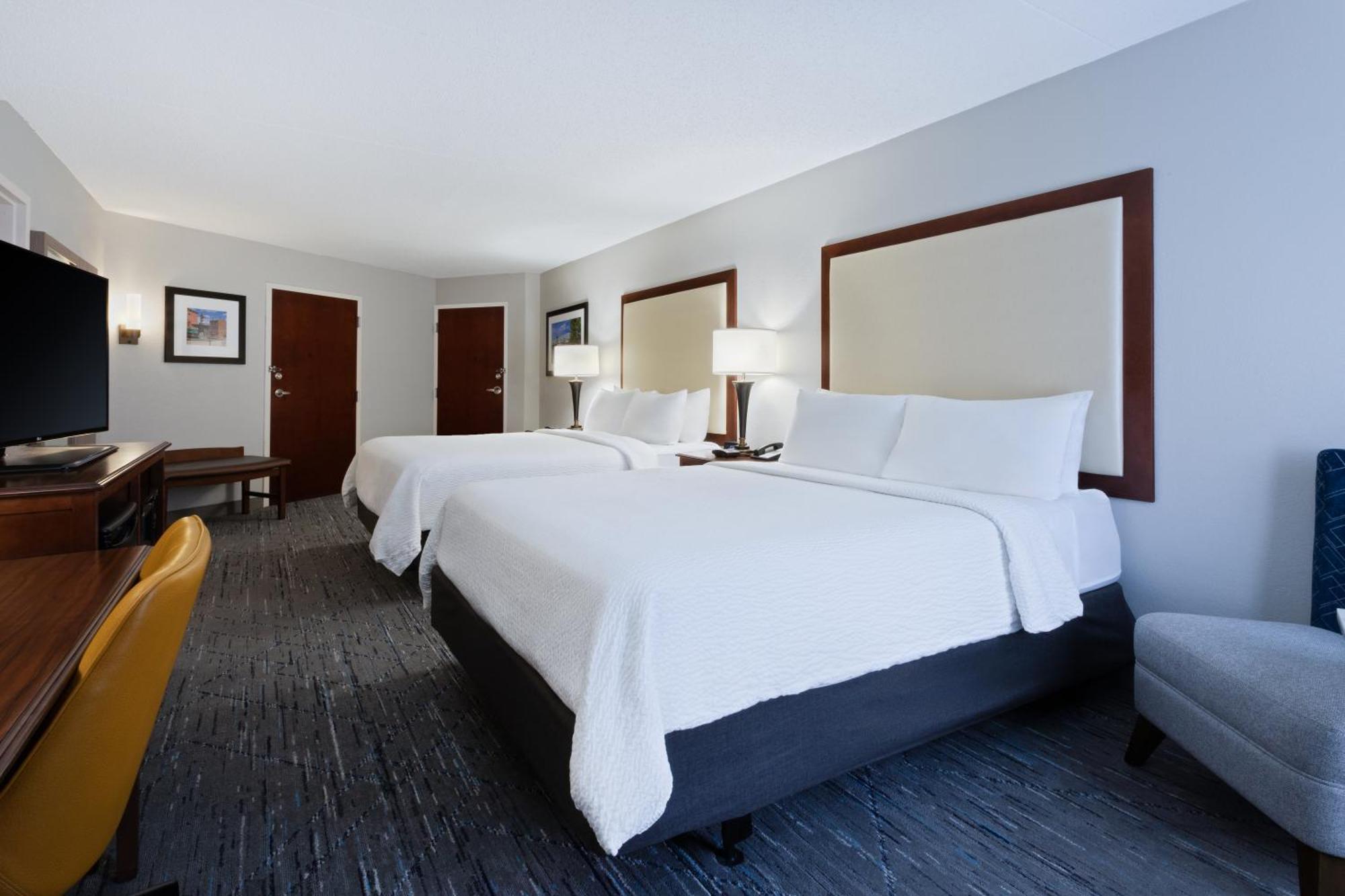 Holiday Inn Express & Suites Cincinnati Riverfront By Ihg Covington Eksteriør billede