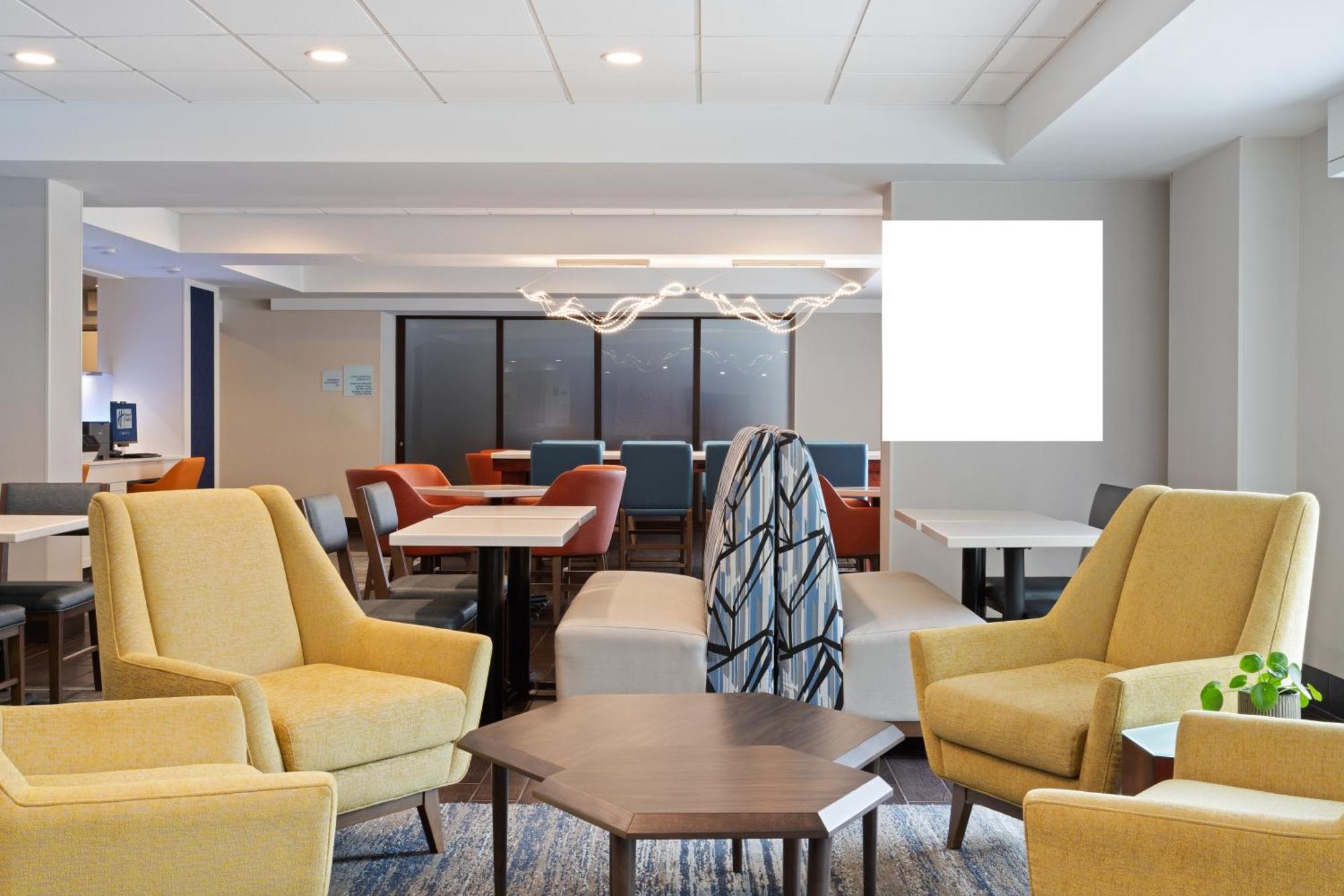 Holiday Inn Express & Suites Cincinnati Riverfront By Ihg Covington Eksteriør billede